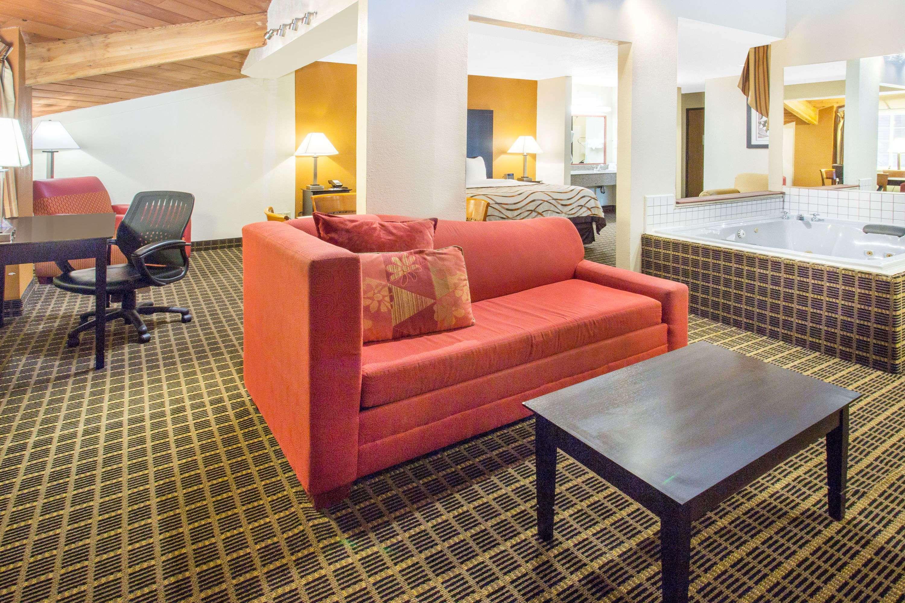 Hotel Baymont By Wyndham Muskegon Exteriér fotografie