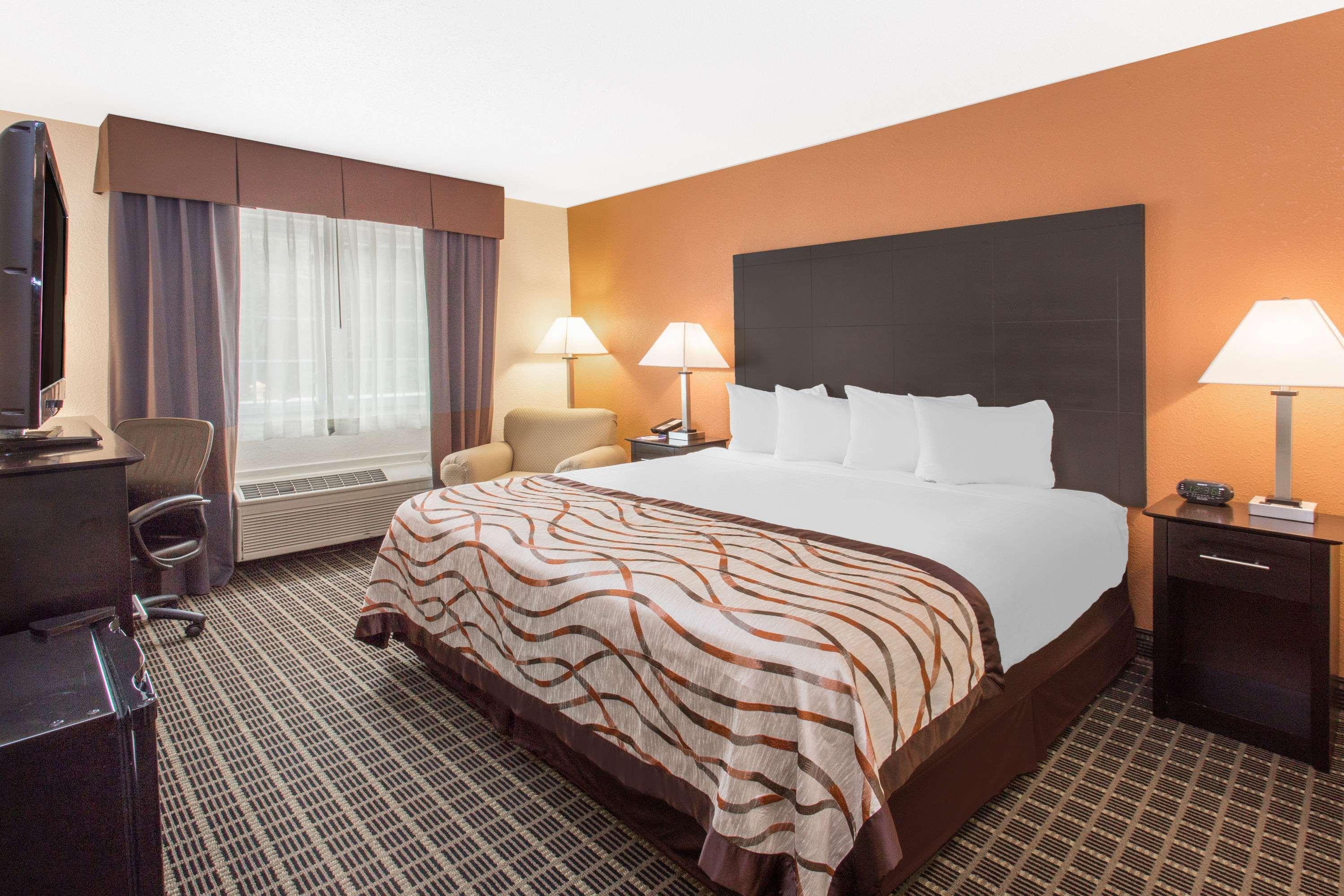 Hotel Baymont By Wyndham Muskegon Exteriér fotografie