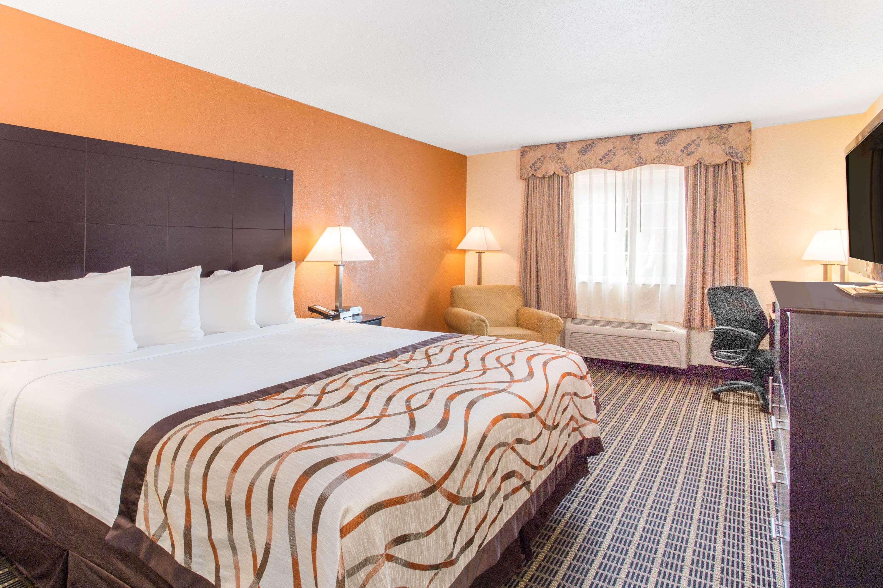 Hotel Baymont By Wyndham Muskegon Exteriér fotografie