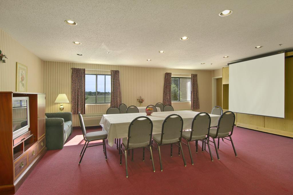 Hotel Baymont By Wyndham Muskegon Exteriér fotografie