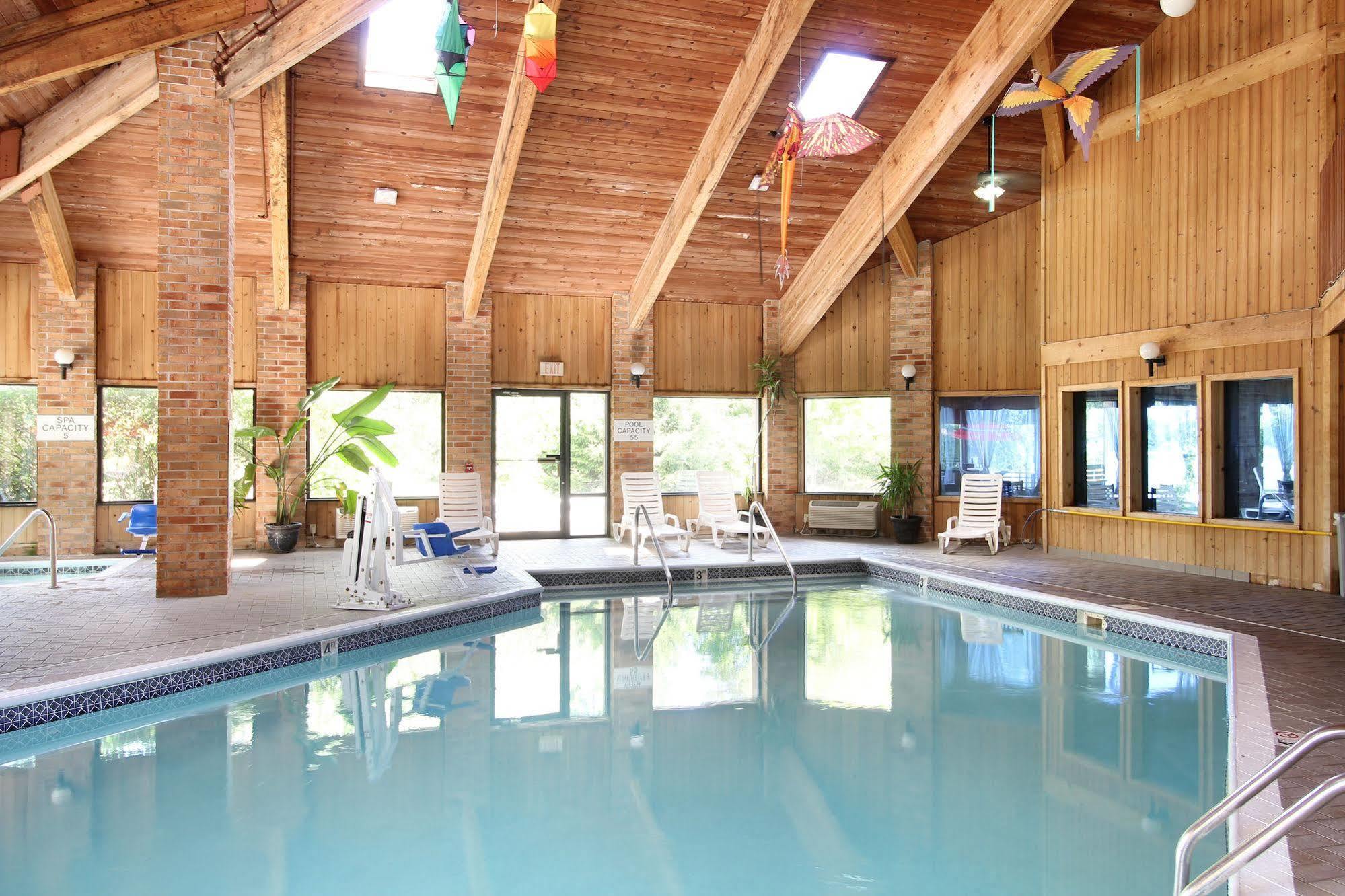 Hotel Baymont By Wyndham Muskegon Exteriér fotografie