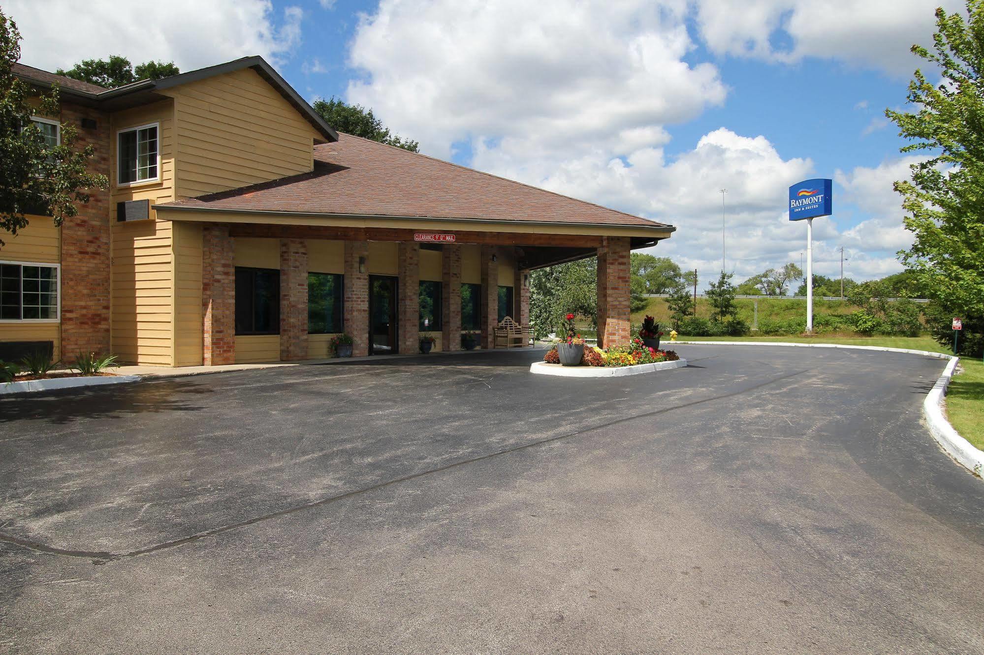 Hotel Baymont By Wyndham Muskegon Exteriér fotografie